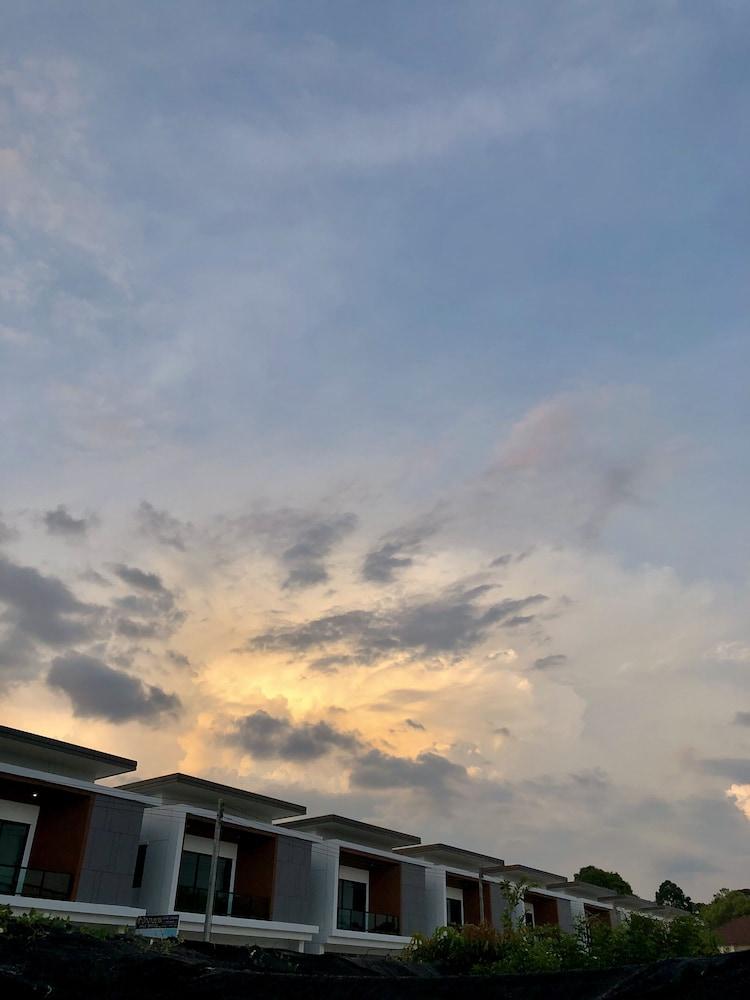 Well Timed Hotel Krabi Exterior photo